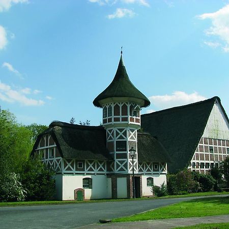 Taubenhof - Gut Cadenberge Hotel Exterior foto