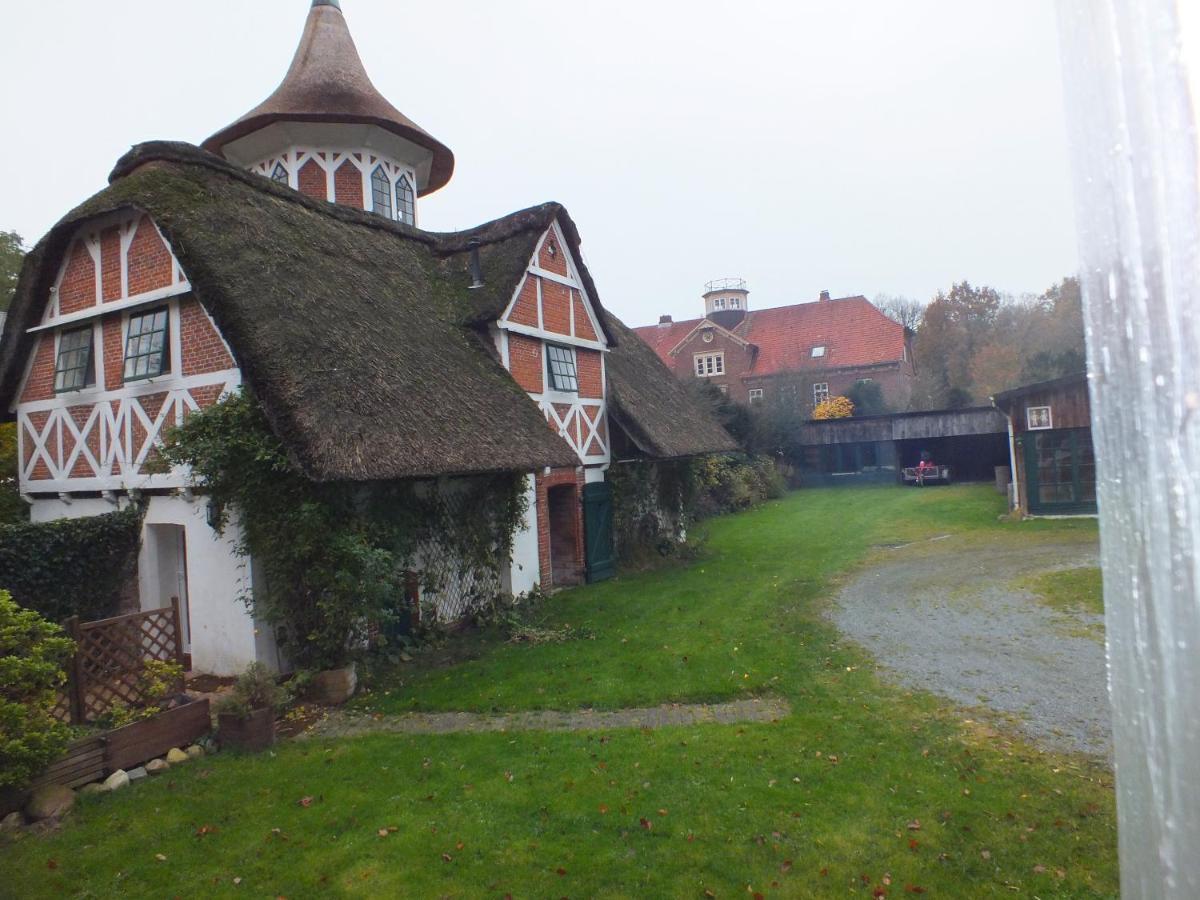 Taubenhof - Gut Cadenberge Hotel Exterior foto